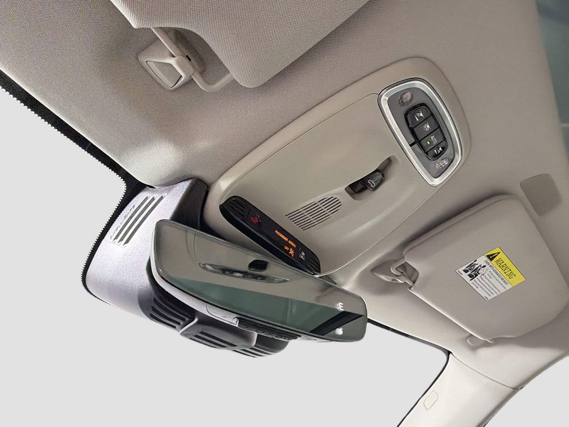 Used 2017 Volvo XC90 T6 Momentum w/ Vision Package image 21