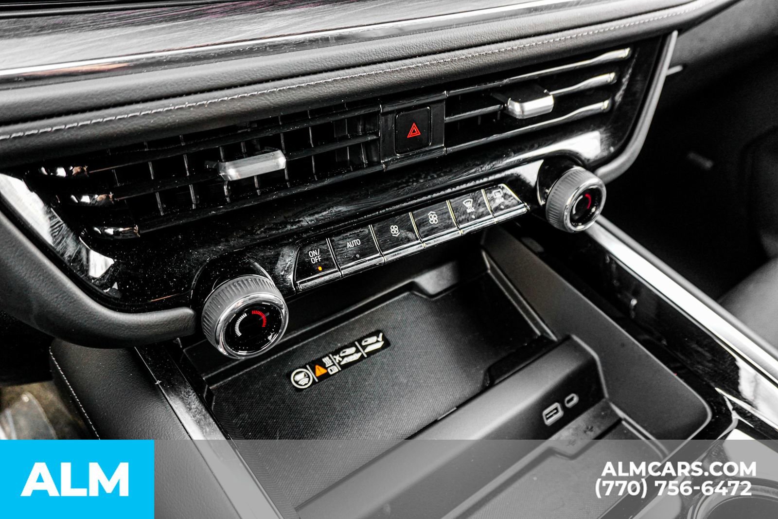 Used 2025 Chevrolet Tahoe Z71 w/ Comfort Package image 44