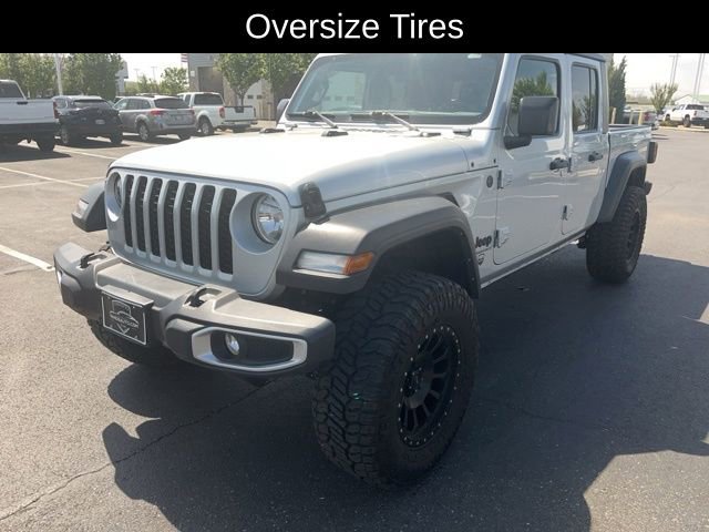 Used 2023 Jeep Gladiator Sport AWD/4WD image 11