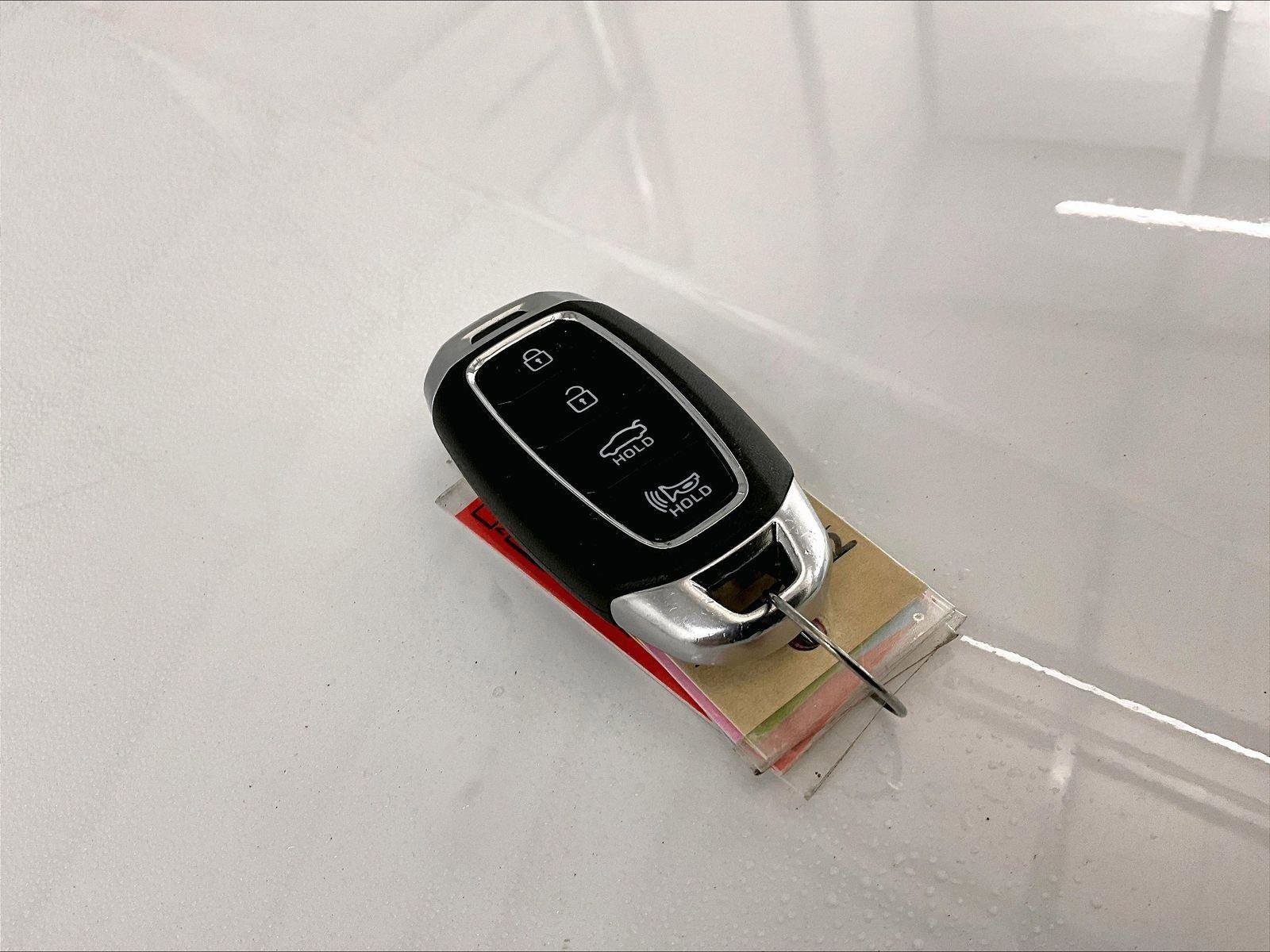 Used 2022 Hyundai Elantra N FWD image 9