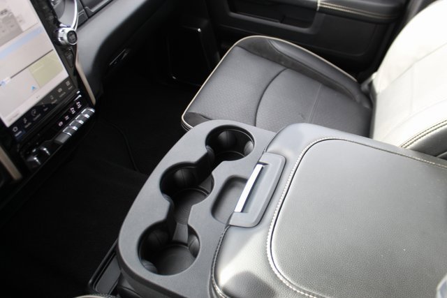 Used 2024 RAM 2500 Laramie image 28