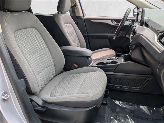 Used 2020 Ford Escape SE FWD image 20