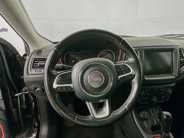 Used 2019 Jeep Compass Trailhawk image 11