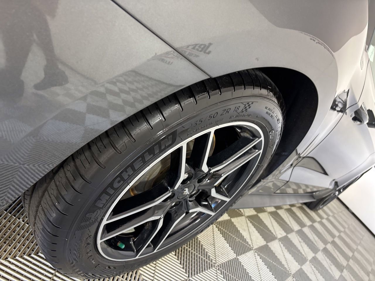 Used 2020 Ford Mustang Premium image 28