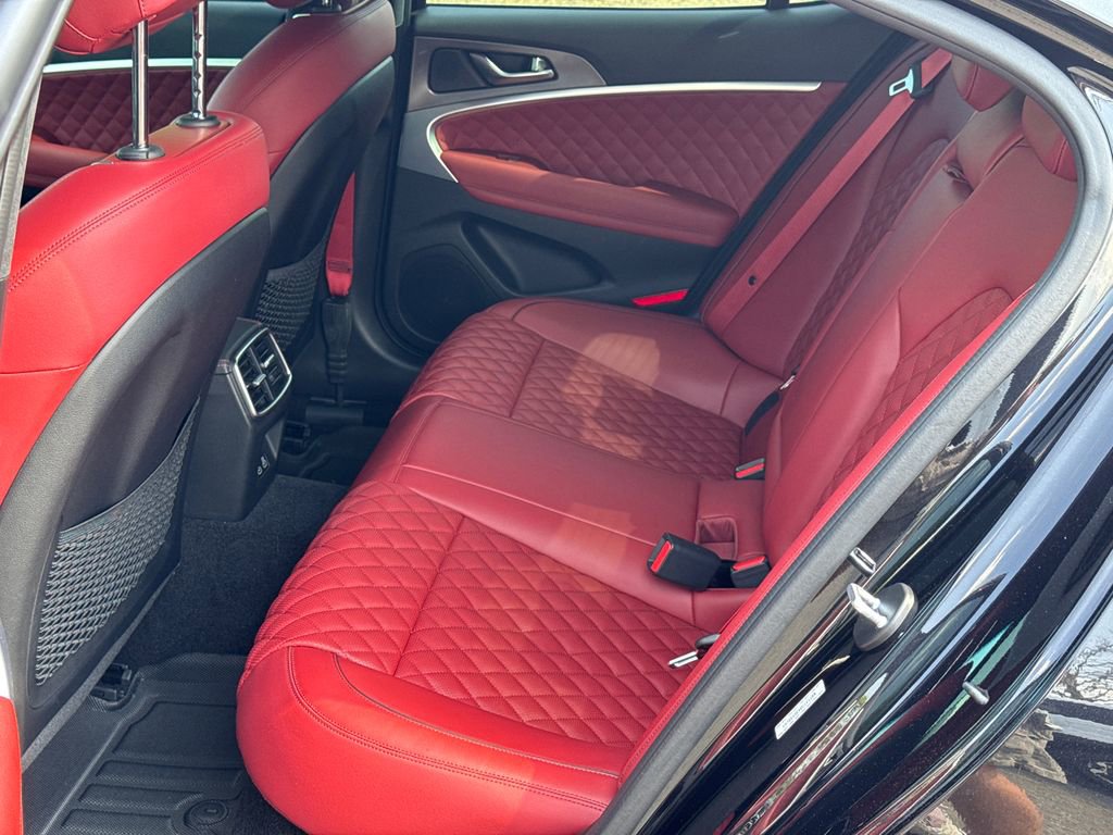 Used 2024 Genesis G70 3.3T Advanced w/ Sport Prestige Package image 21