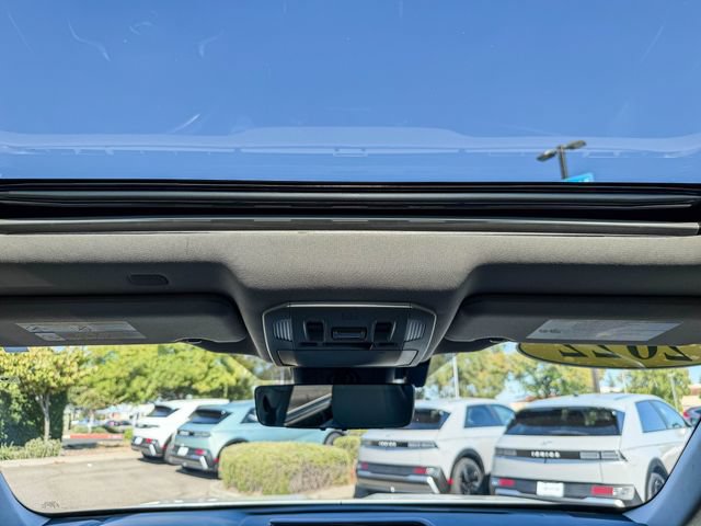 Used 2022 Toyota Highlander Bronze Edition AWD/4WD image 18