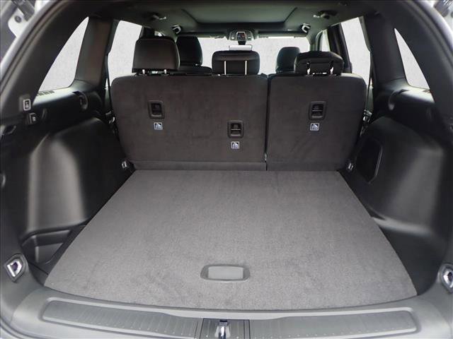 New 2026 Jeep Grand Cherokee Limited Reserve image 8