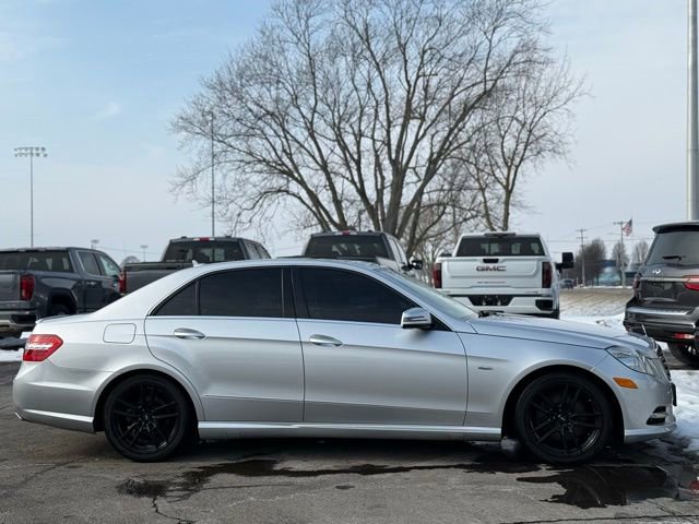 Used 2012 Mercedes-Benz E 350 4MATIC Sedan image 38