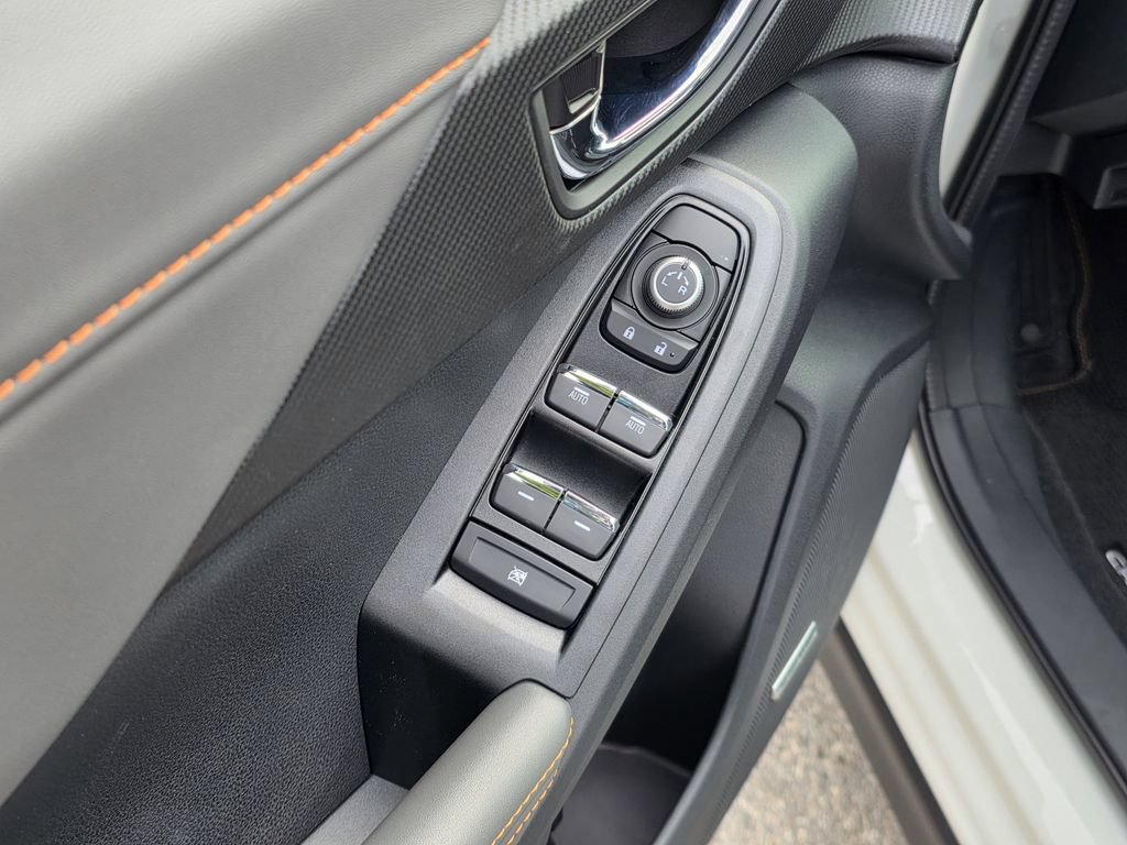 New 2026 Subaru Crosstrek 2.5i Limited AWD/4WD image 17