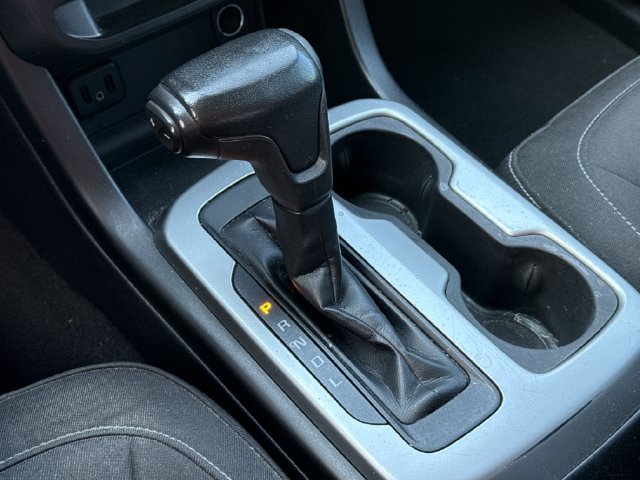 Used 2020 Chevrolet Colorado LT w/ LT Convenience Package RWD image 18