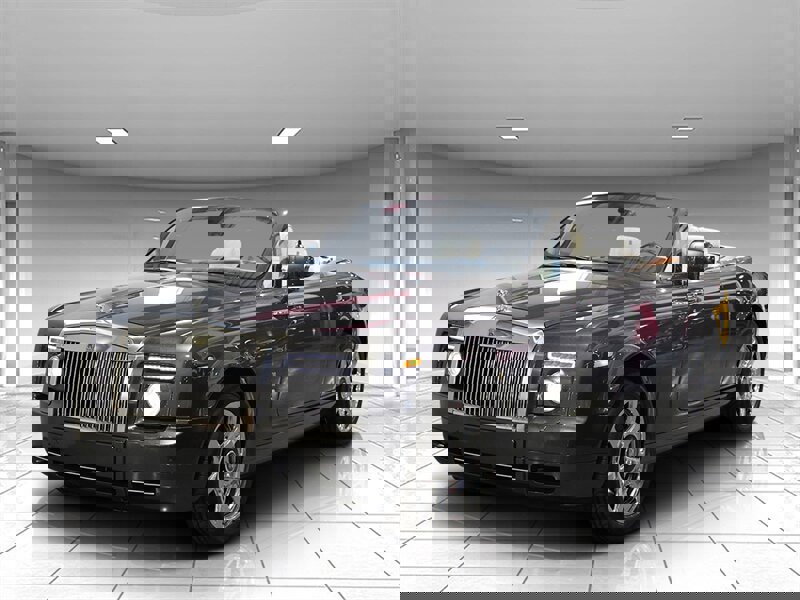 Used 2012 Rolls-Royce Phantom Drophead Coupe image 1