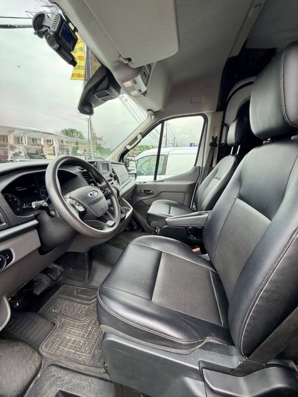 Used 2023 Ford Transit 250 Medium Roof AWD w/ Load Area Protection Package image 21