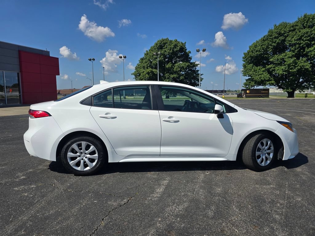 Certified 2024 Toyota Corolla LE FWD image 15