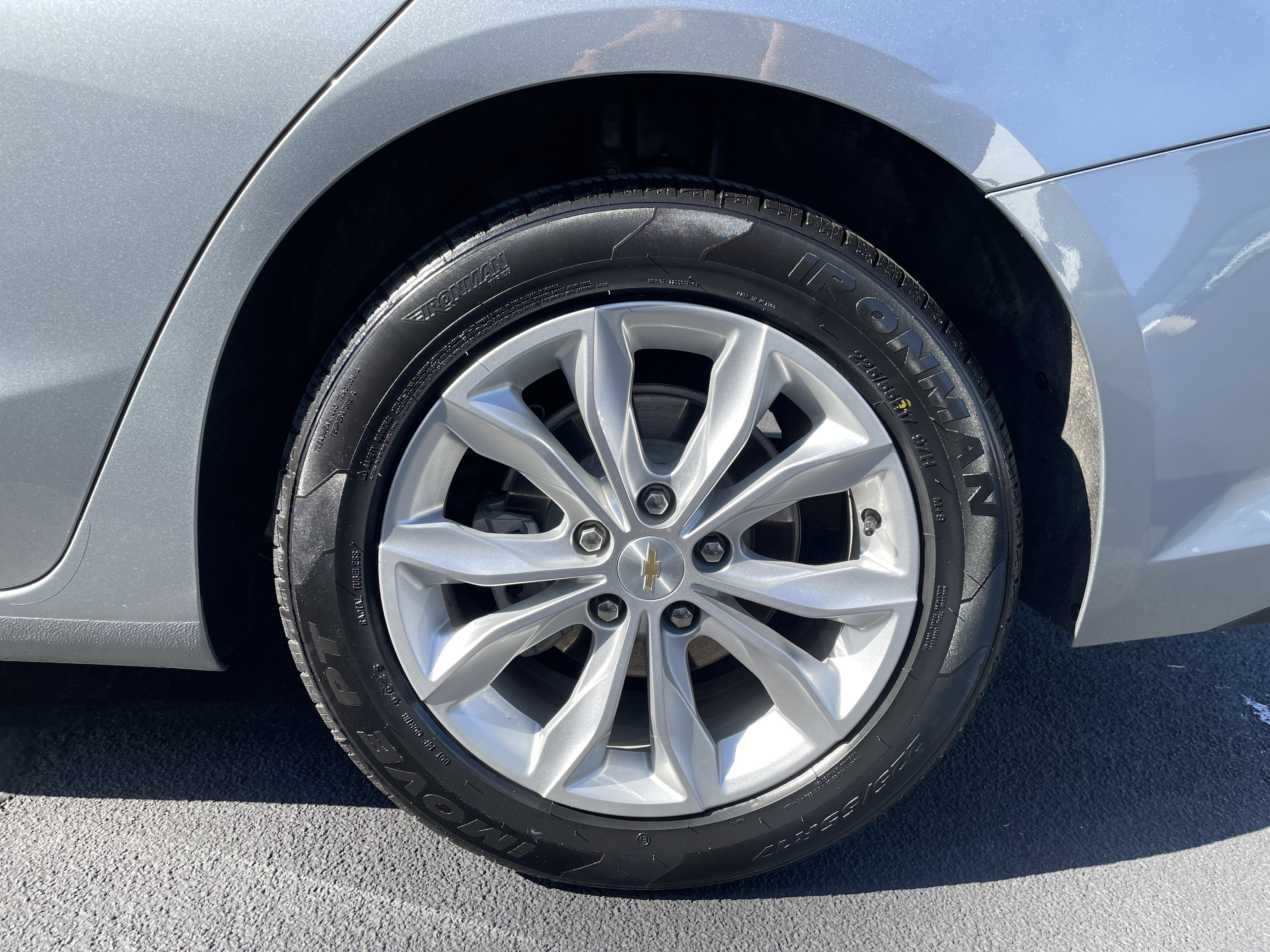 Used 2024 Chevrolet Malibu LT image 27