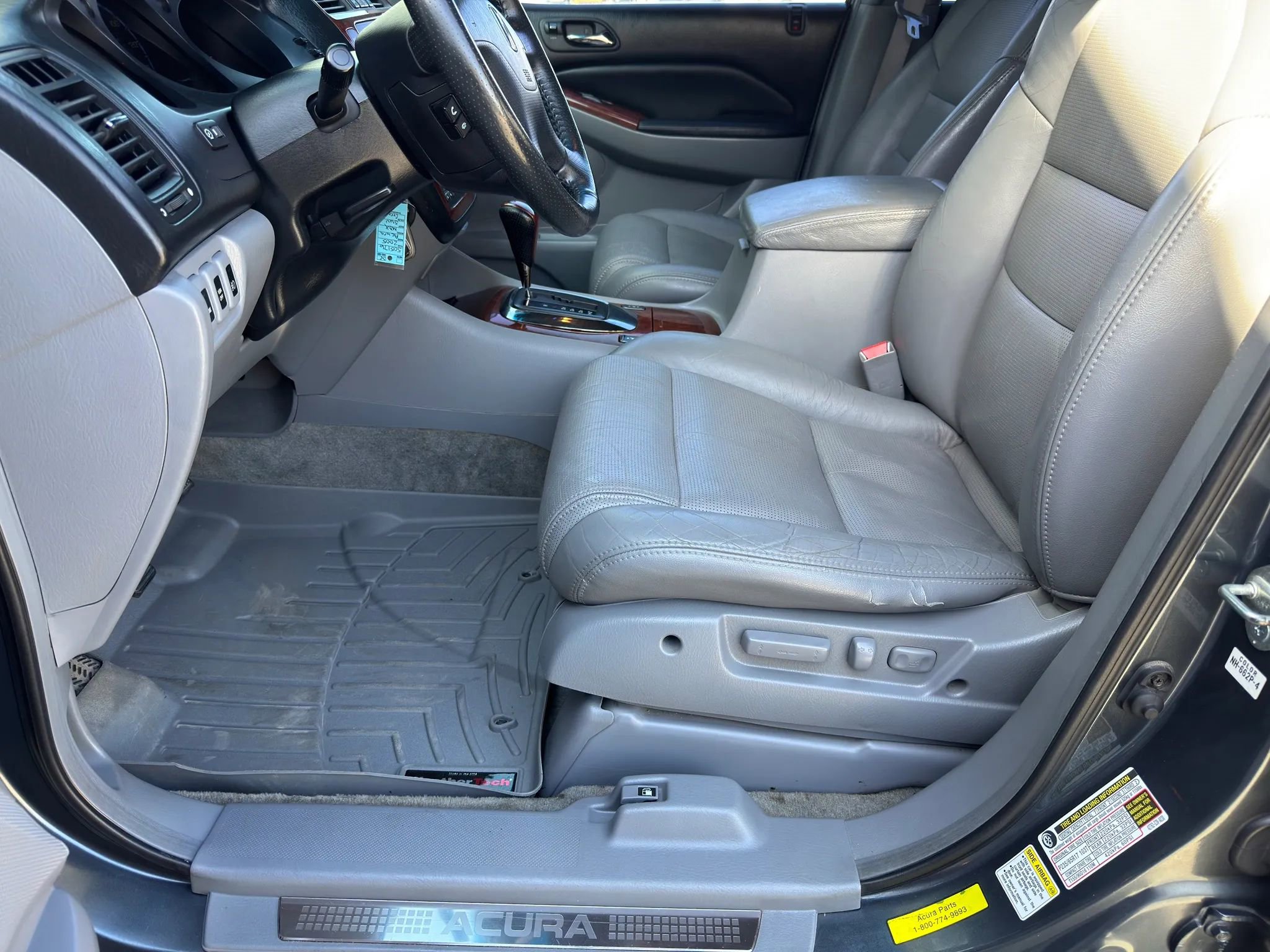 Used 2005 Acura MDX Touring image 4
