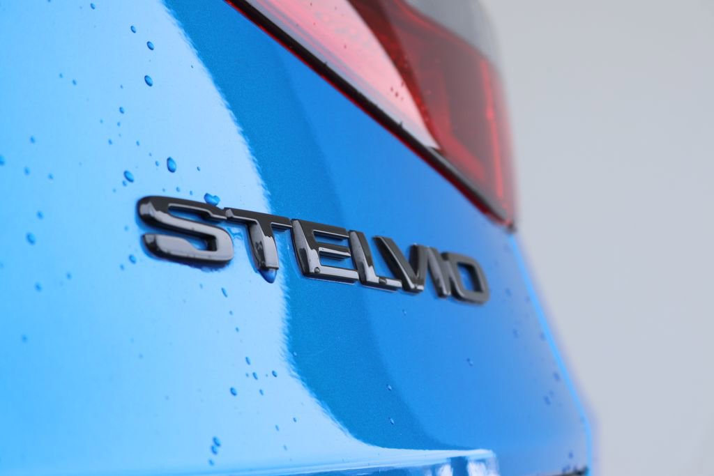 Used 2020 Alfa Romeo Stelvio Ti Sport w/ Quick Order Package 22S Sport image 14