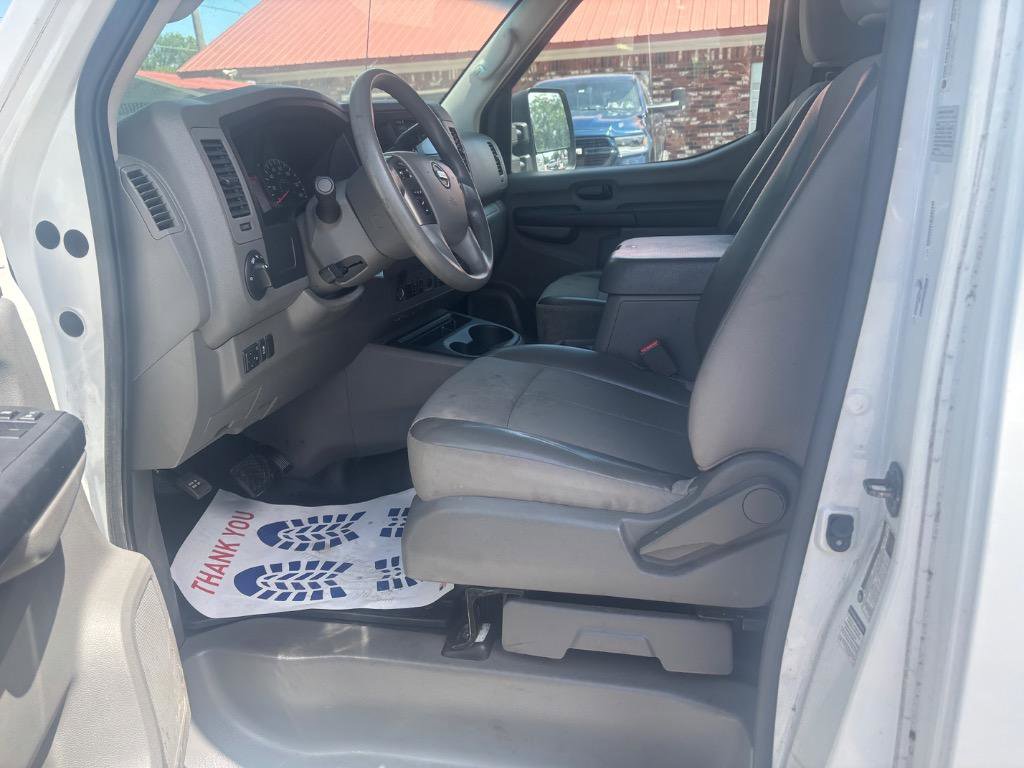 Used 2018 Nissan NV 2500 SV image 10