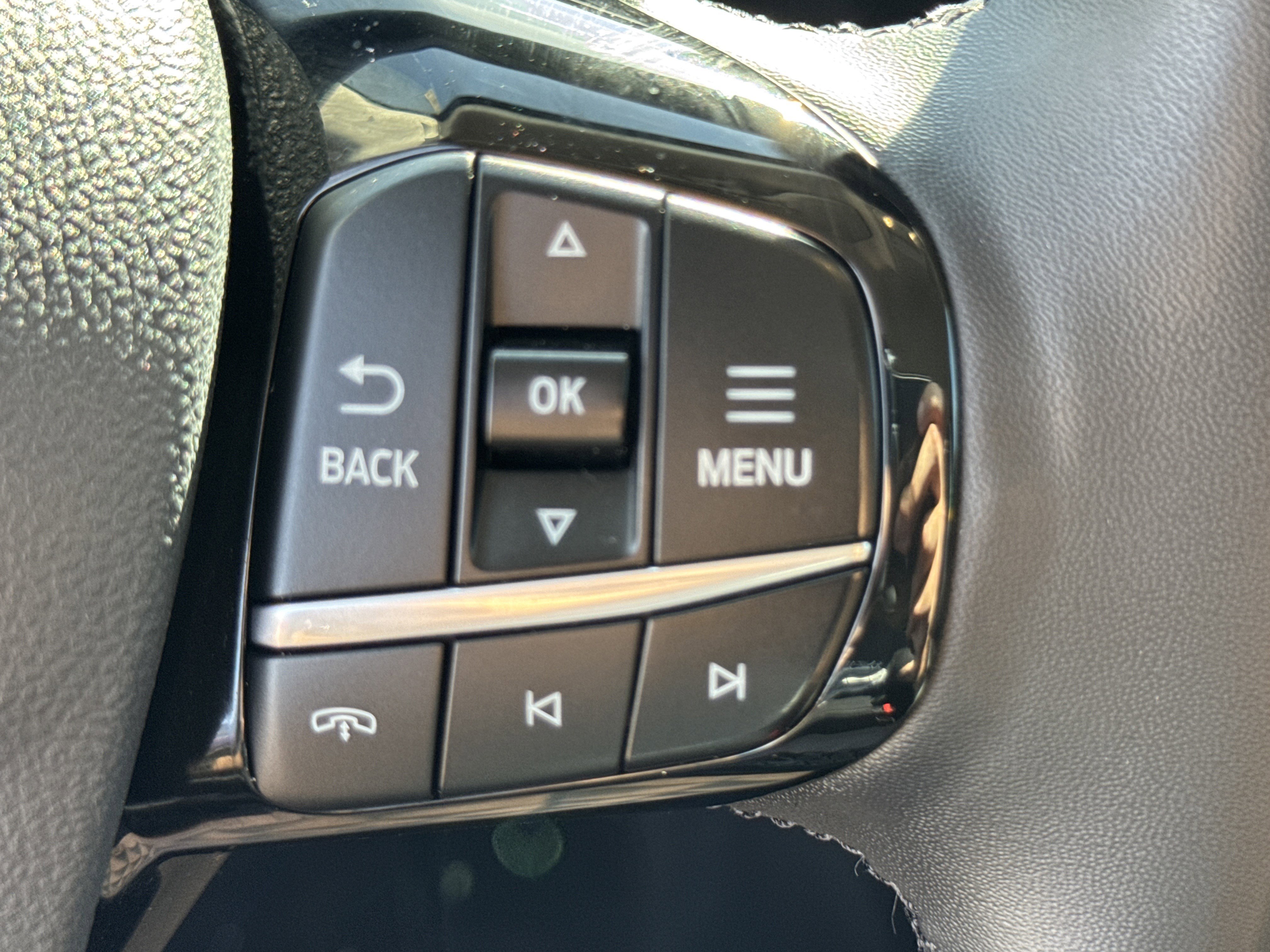 Used 2023 Ford Escape Platinum w/ Premium Technology Package image 23