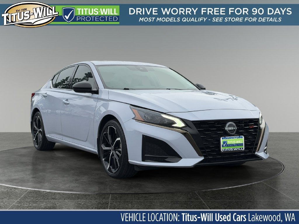 Used 2023 Nissan Altima 2.5 SR w/ SR Premium Package FWD image 1