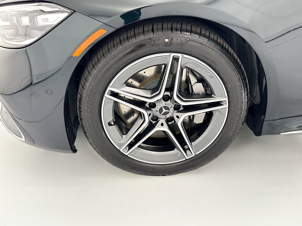 New 2026 Mercedes-Benz S 580e 4MATIC Sedan image 29