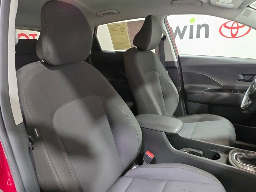 Used 2024 Hyundai Kona SEL FWD image 12