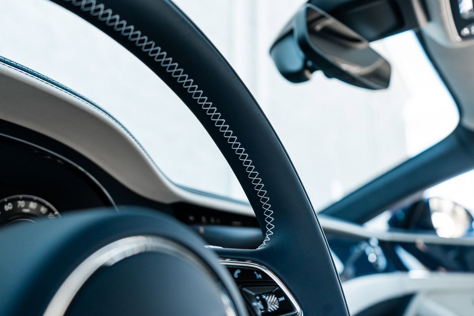 New 2026 Bentley Continental GT AWD/4WD image 32