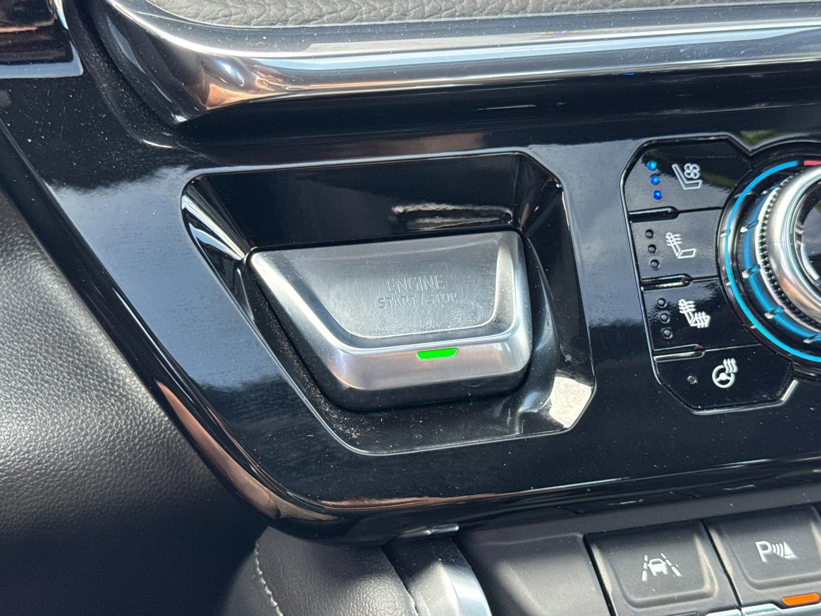 Used 2024 GMC Sierra 1500 Denali image 26