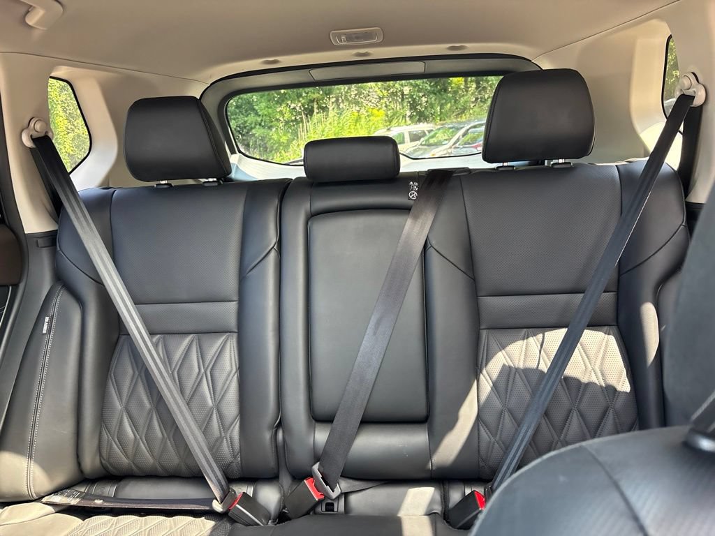 Certified 2023 Nissan Rogue Platinum w/ Platinum Premium Package AWD/4WD image 21