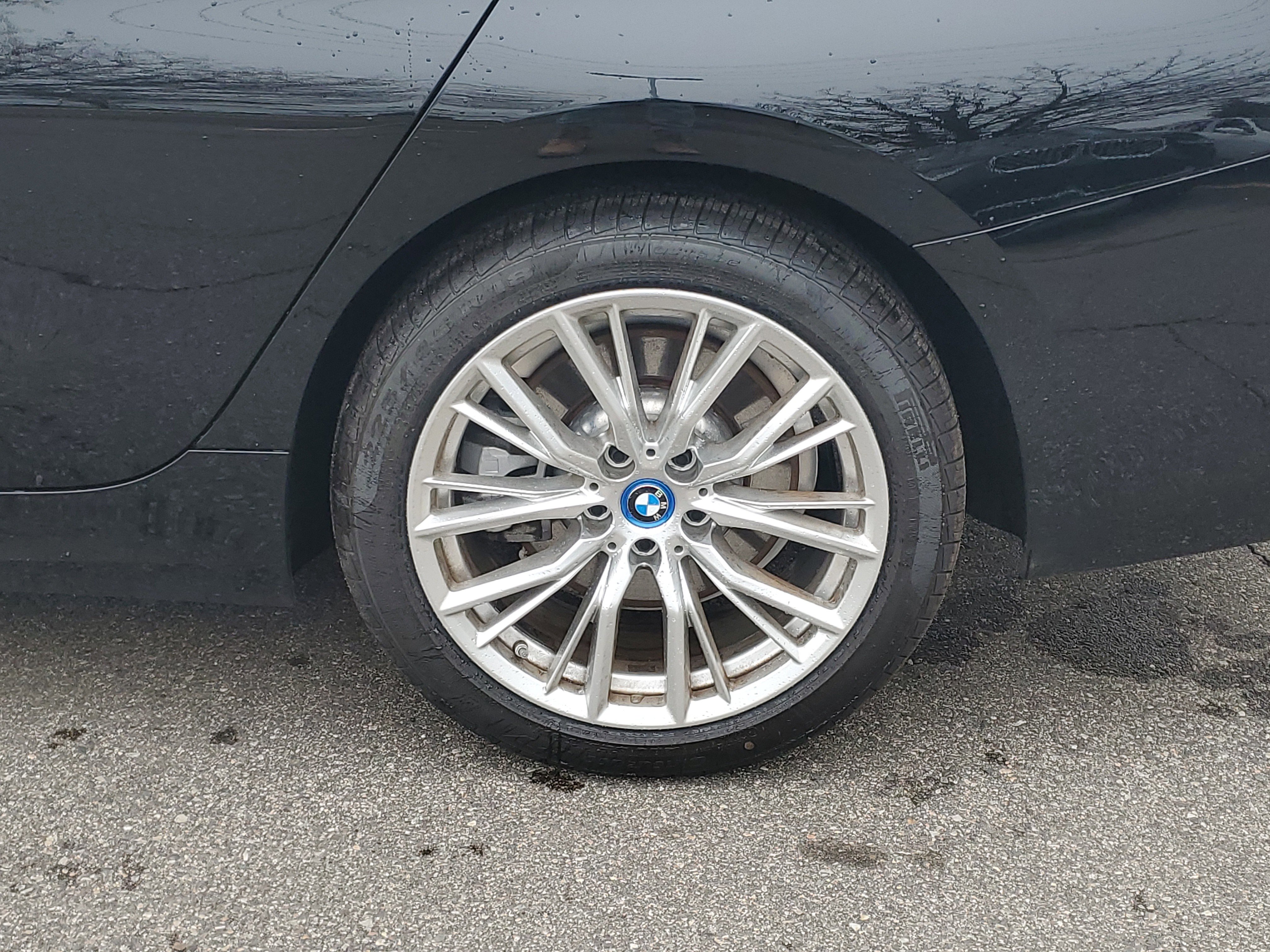 Certified 2023 BMW 330e xDrive w/ Premium Package image 26