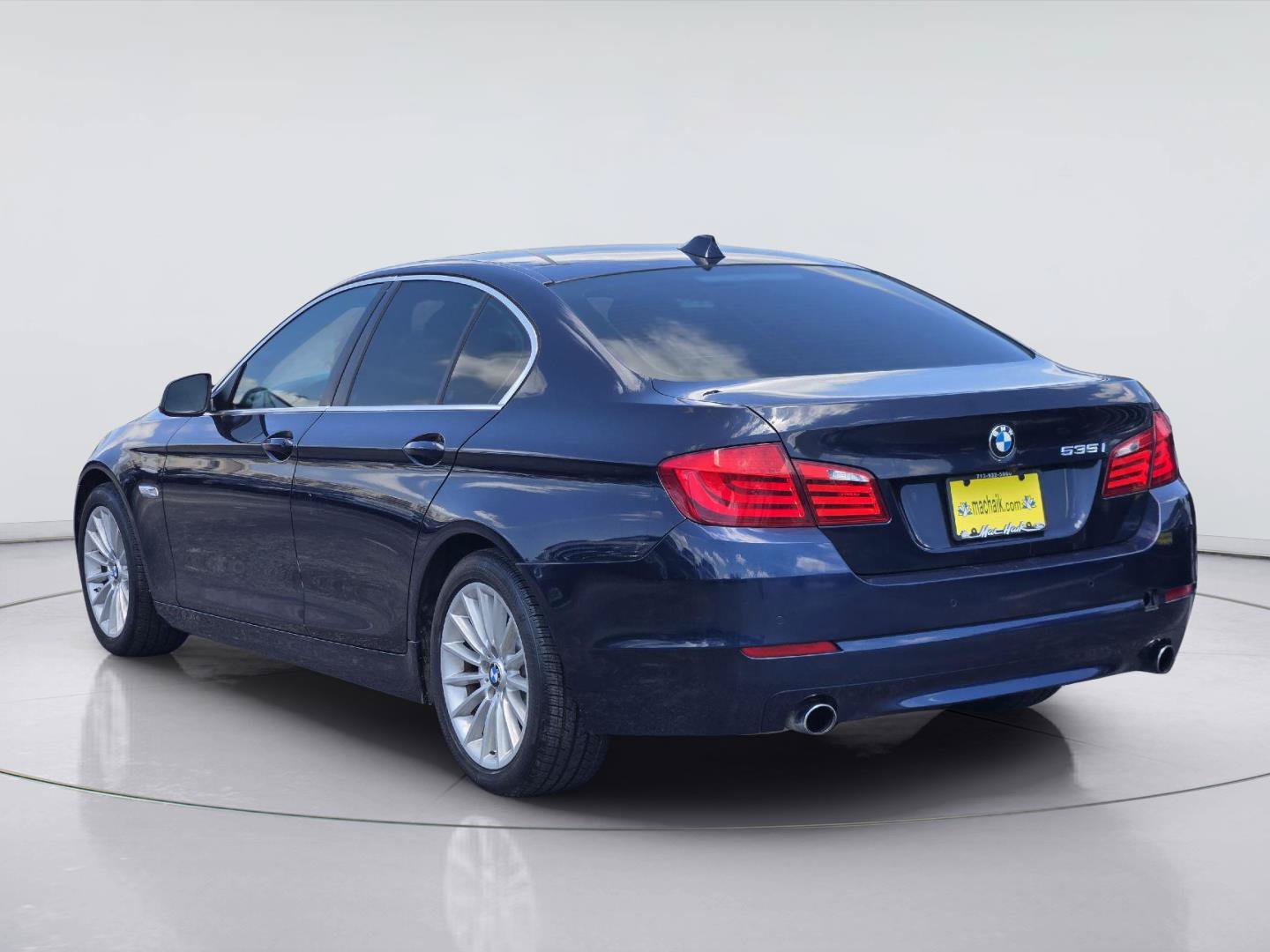 Used 2011 BMW 535i Sedan RWD image 6