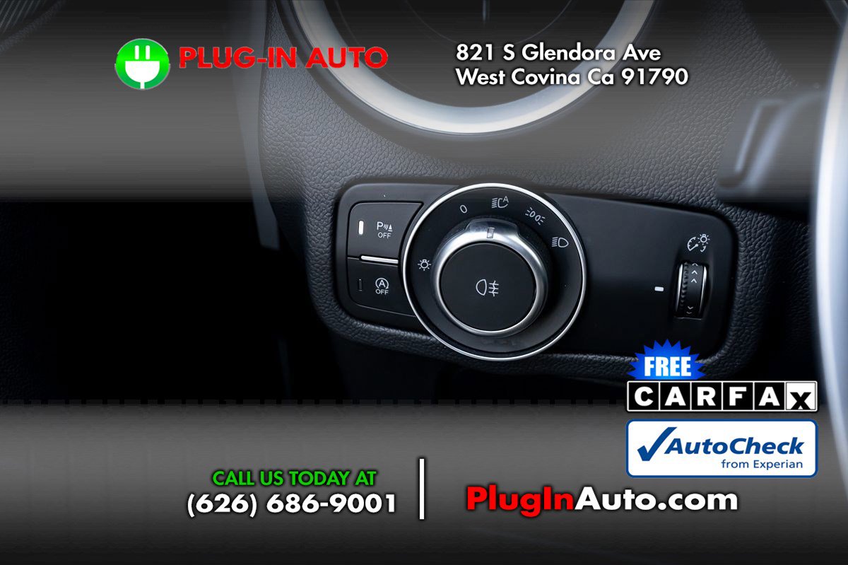 Used 2022 Alfa Romeo Stelvio Veloce image 22
