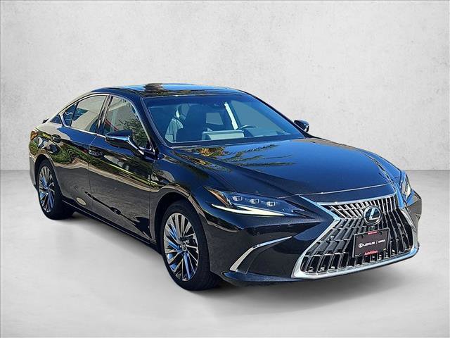 Used 2024 Lexus ES 300h w/ Accessory Package (Z1) FWD image 3