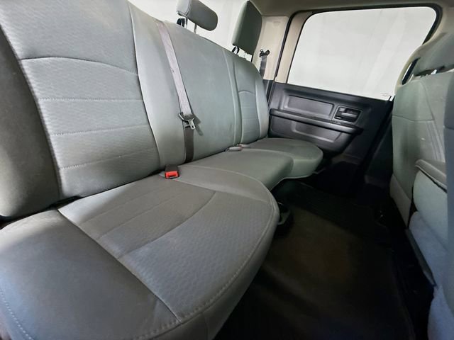 Used 2018 RAM 1500 Express w/ Black Ram 1500 Express Group AWD/4WD image 26