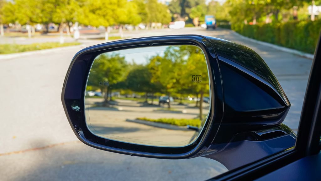 Used 2026 Cadillac Vistiq Luxury image 18