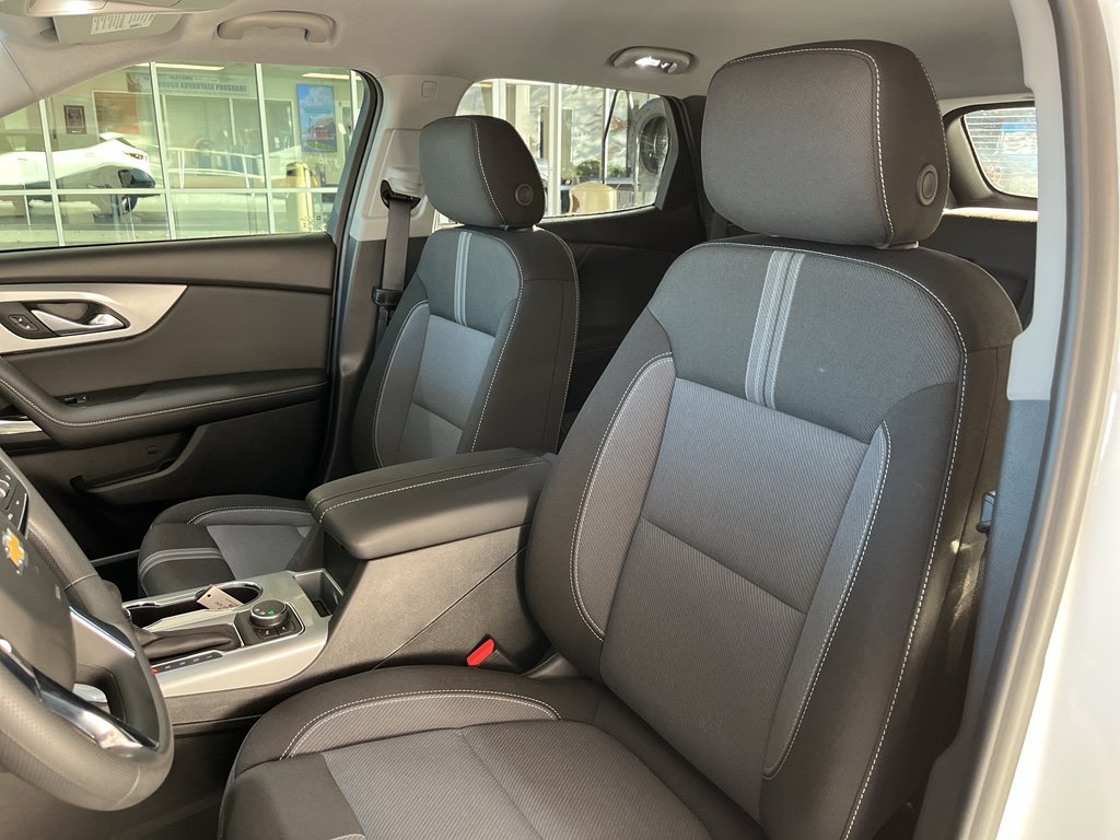 New 2026 Chevrolet Blazer LT w/ LPO, Floor Liner Package image 27