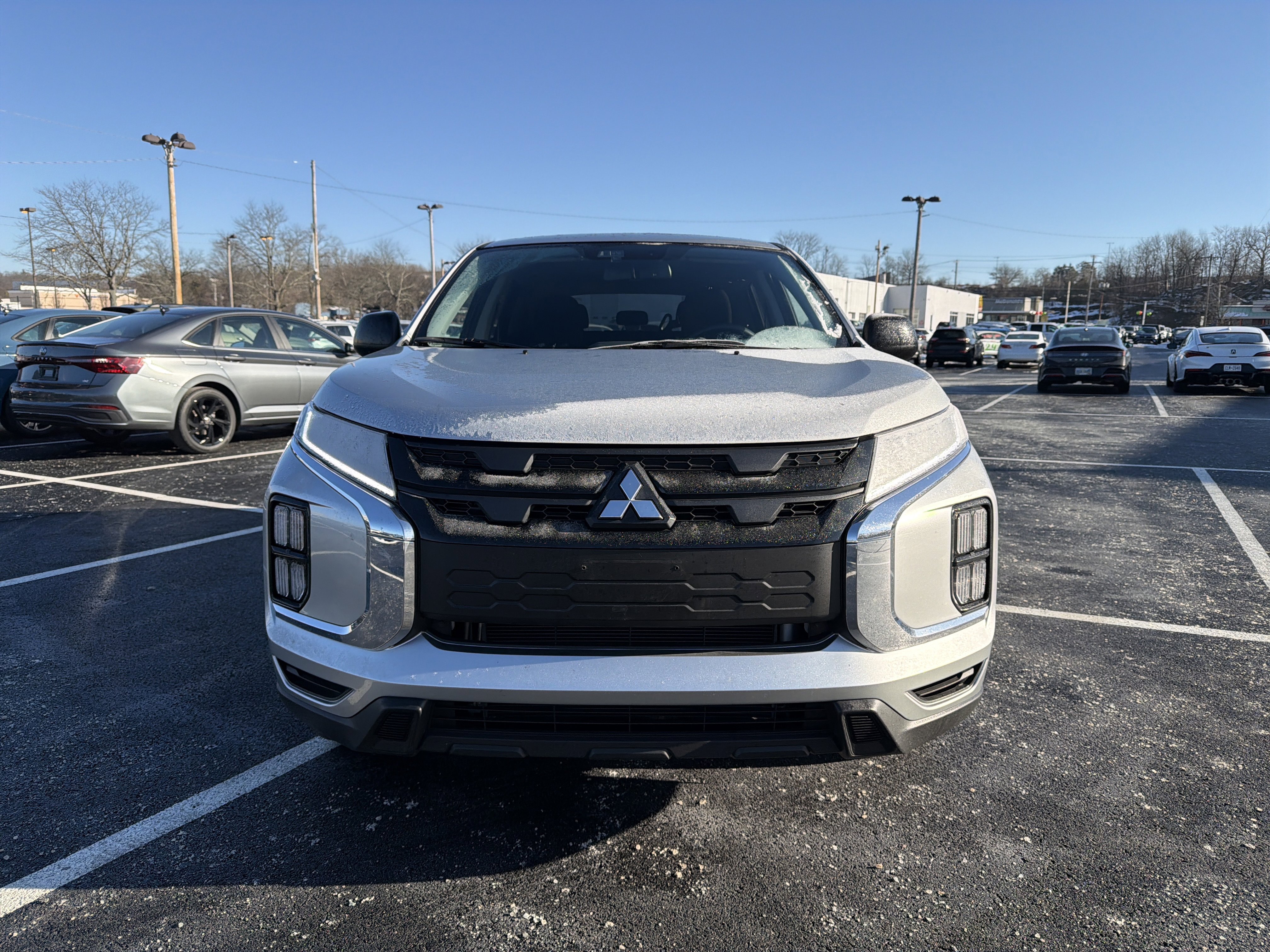 Used 2025 Mitsubishi Outlander Sport ES image 2