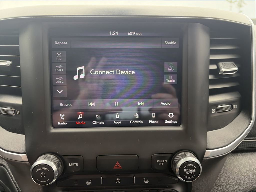 Used 2019 RAM 1500 Big Horn image 23