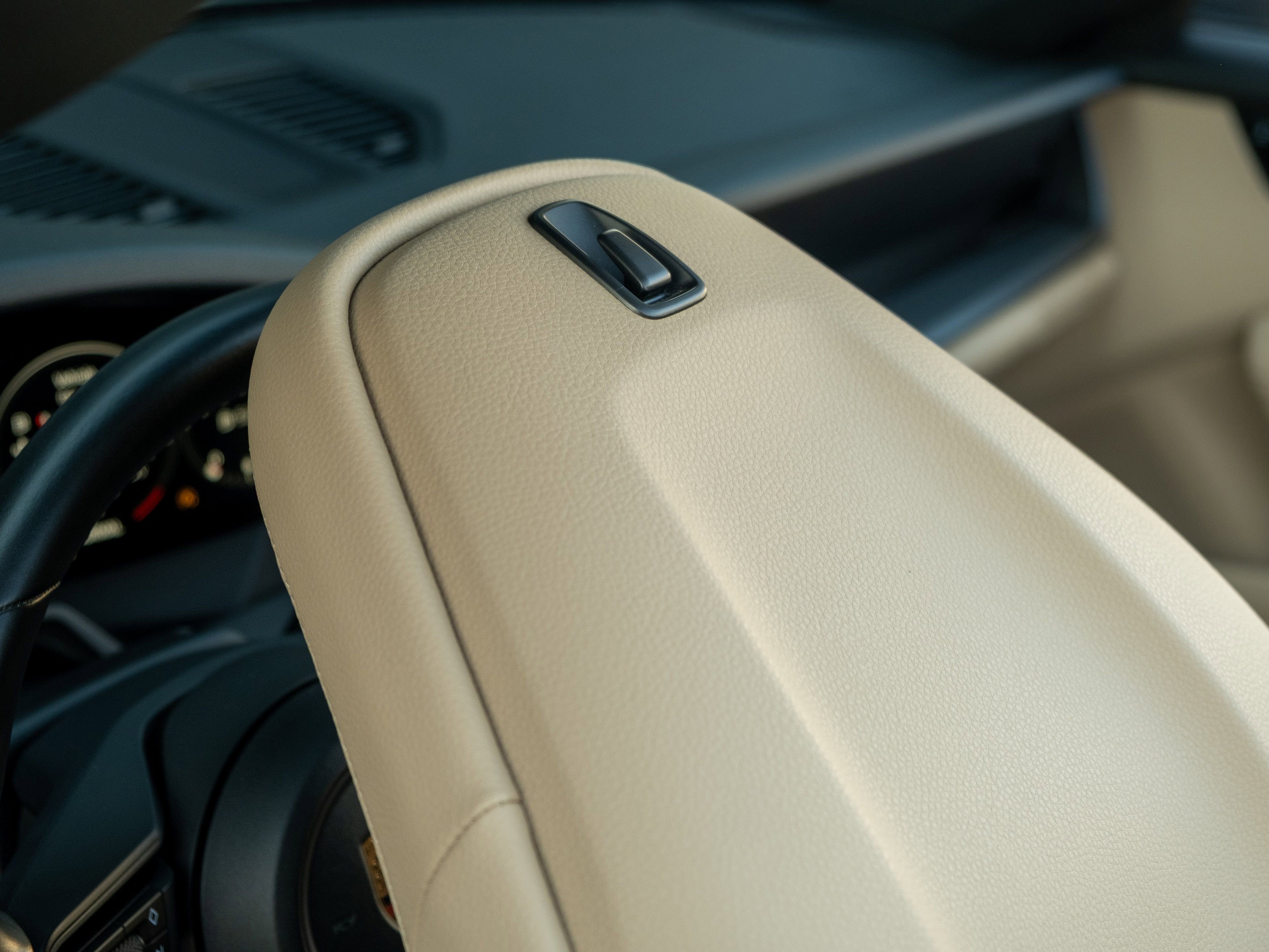 Certified 2021 Porsche 911 Carrera image 17