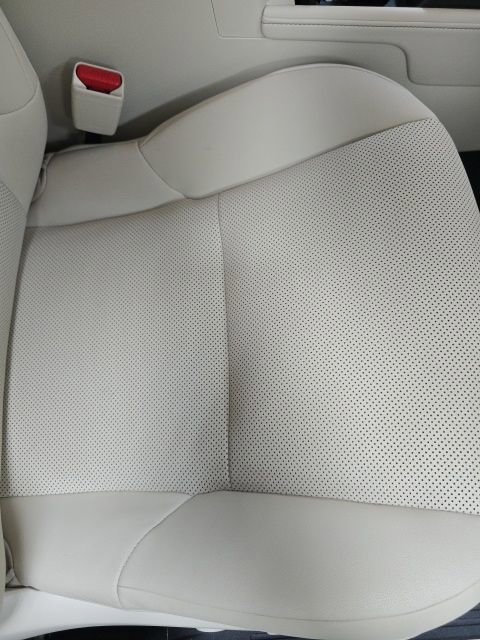 Used 2023 Lexus GX 460 Premium w/ Premium Package image 7