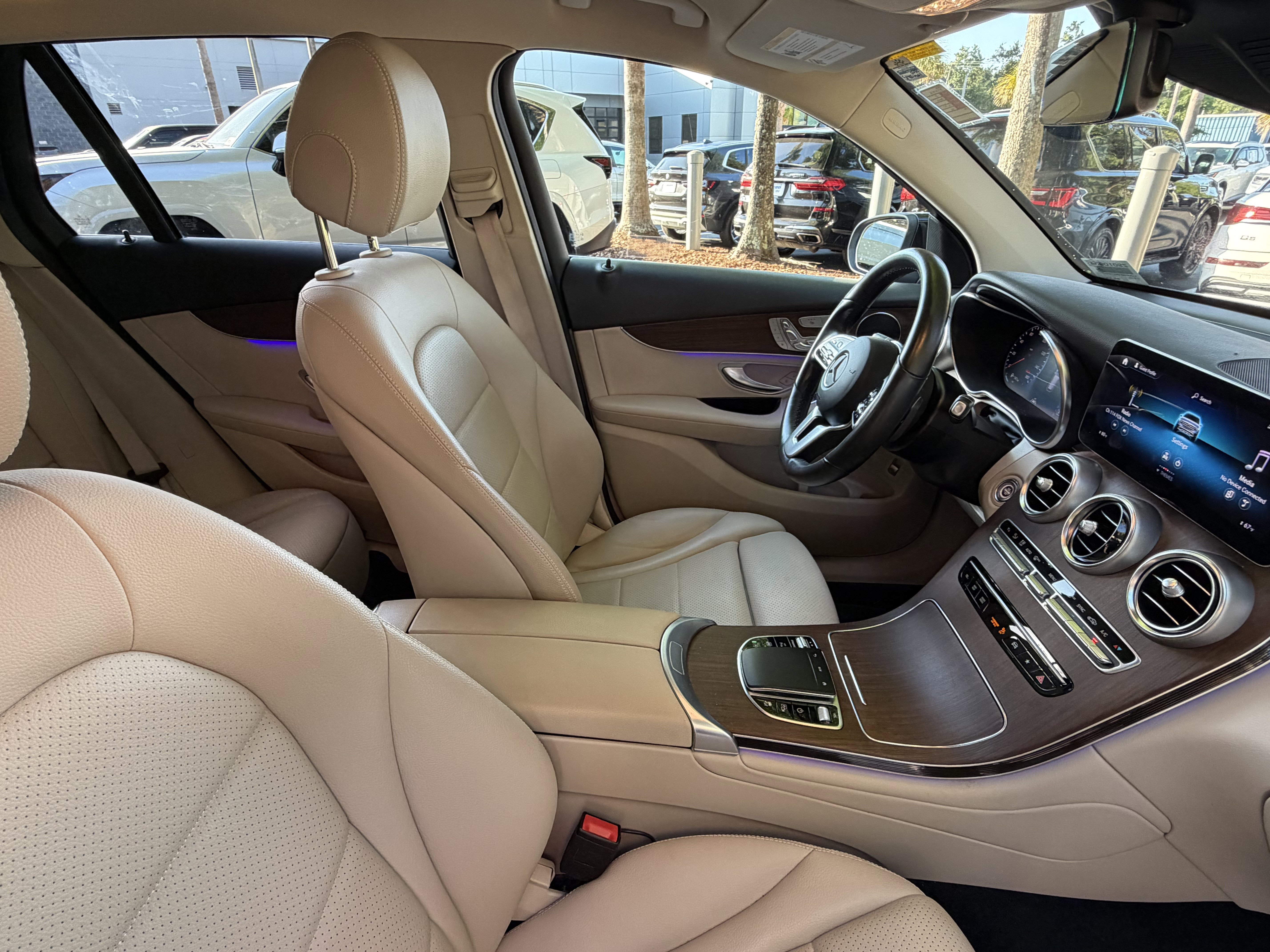 Used 2022 Mercedes-Benz GLC 300 4MATIC image 49