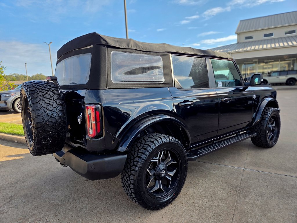 Used 2021 Ford Bronco Outer Banks AWD/4WD image 5