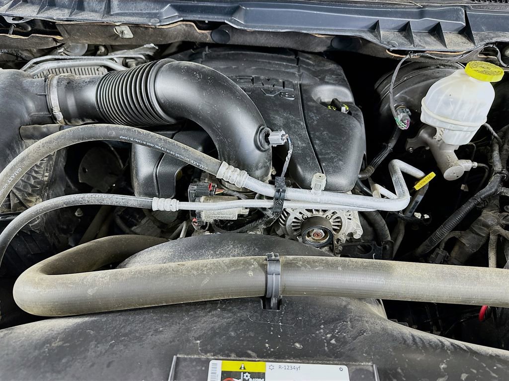 Certified 2019 RAM 1500 Classic SLT w/ Luxury Group image 34