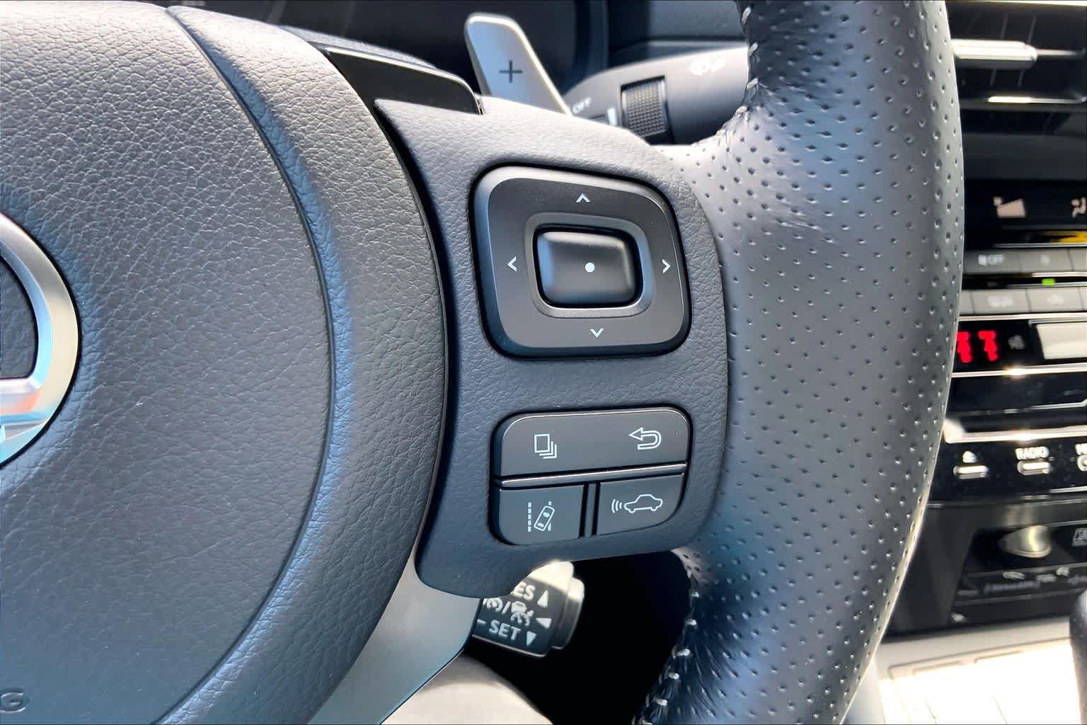 Used 2025 Lexus IS 350 F Sport AWD/4WD image 25