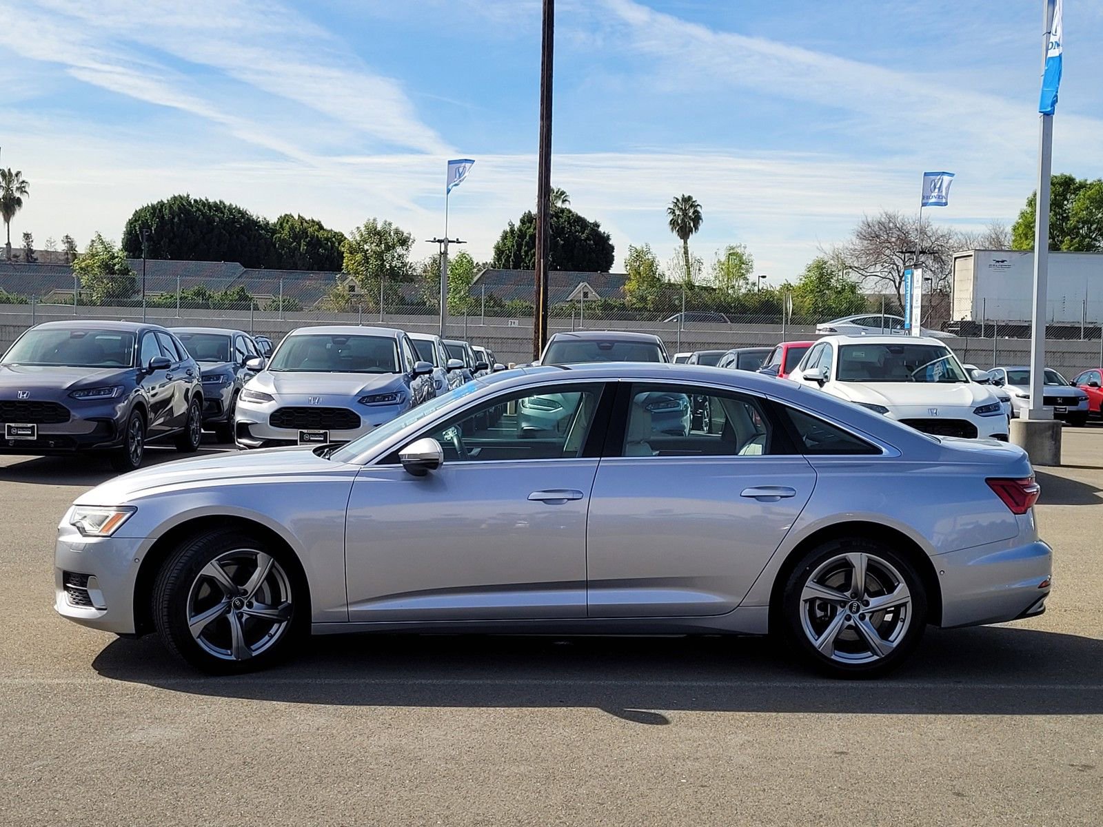 Used 2024 Audi A6 Premium Plus image 8