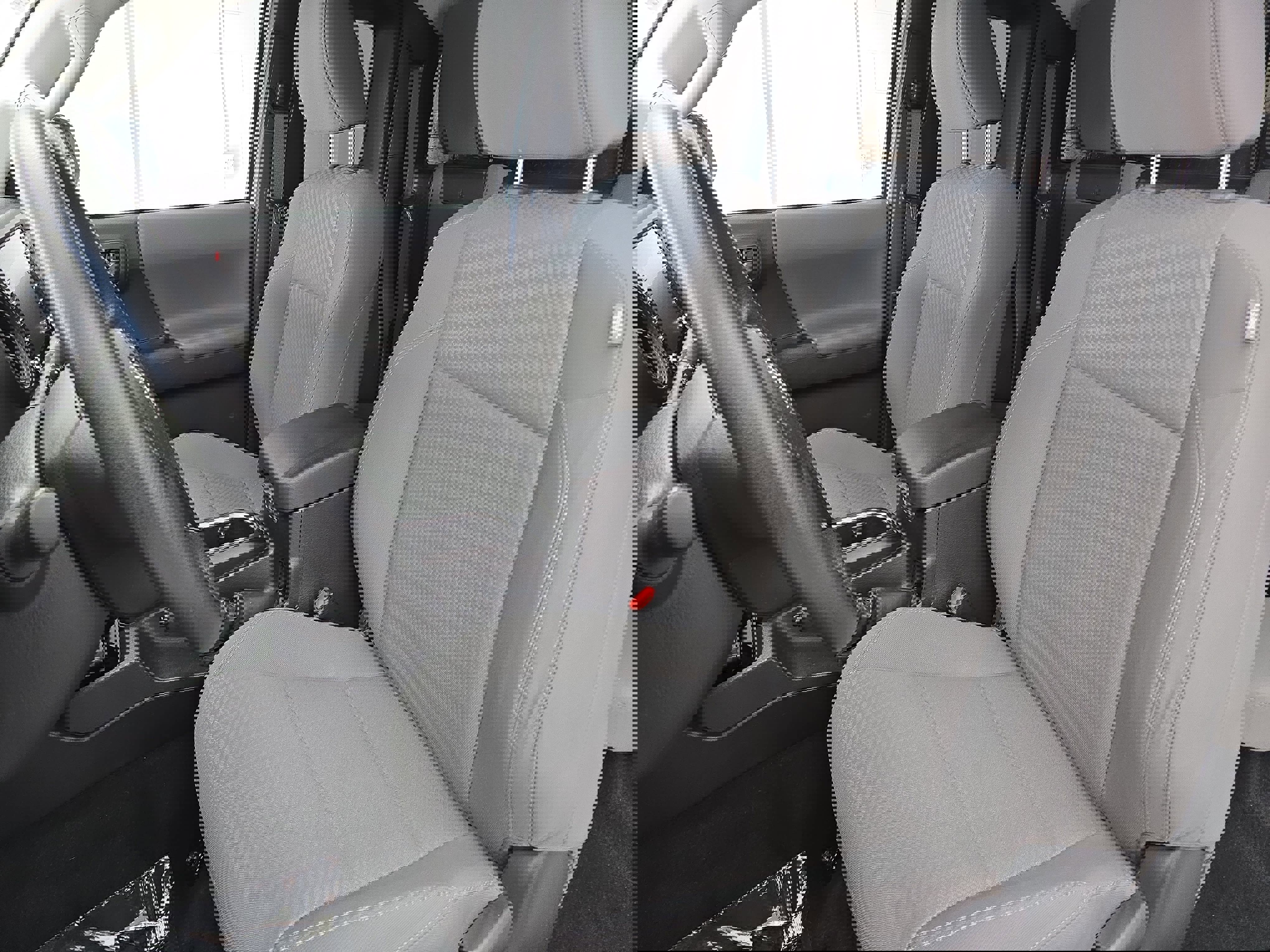 Used 2021 Toyota Tacoma SR image 14