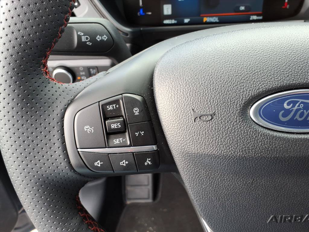 Used 2025 Ford Escape ST-Line w/ Equipment Group 301A FWD image 12