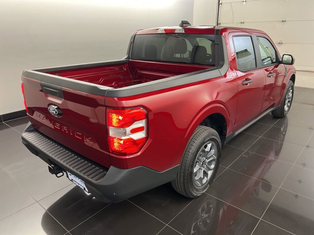 New 2025 Ford Maverick XLT w/ XLT Luxury Package image 6