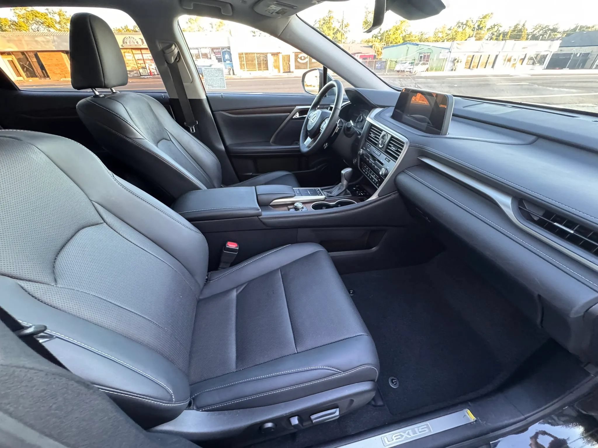 Used 2022 Lexus RX 350 FWD w/ Premium Package image 13