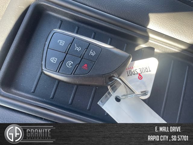 Used 2021 Chevrolet Tahoe Z71 w/ Z71 Off-Road Package AWD/4WD image 10