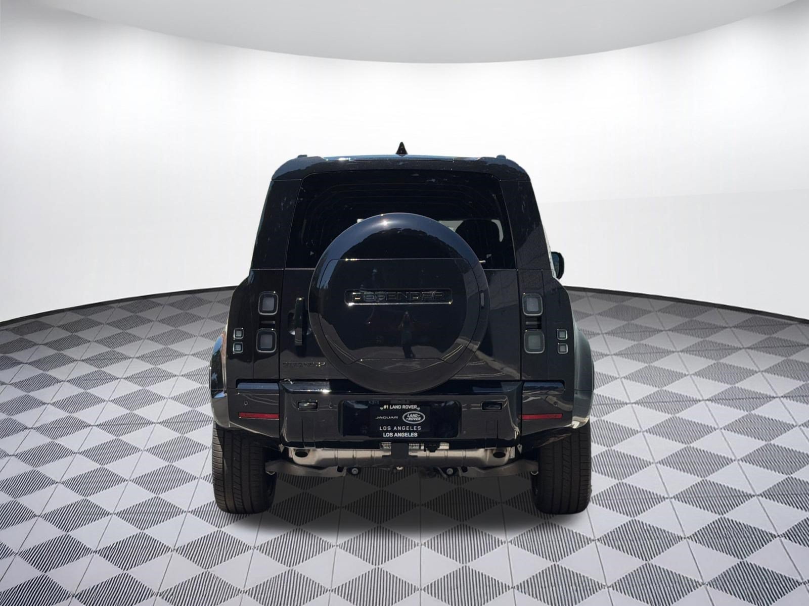 New 2026 Land Rover Defender 110 X AWD/4WD image 9